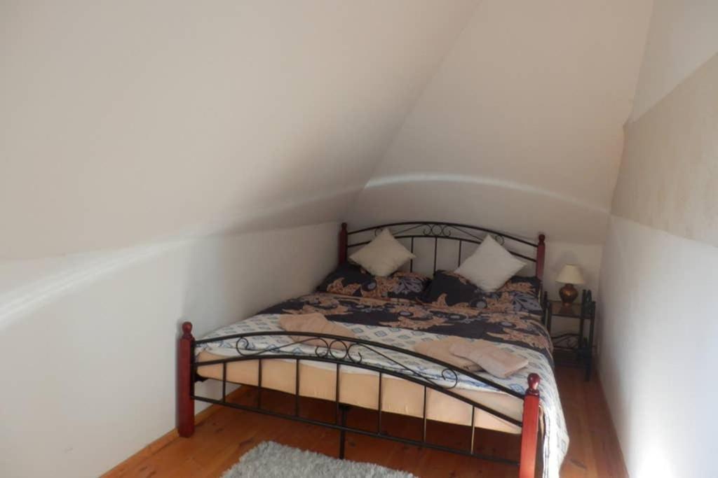 Zamecek Zdiky - Moderni Maly Apartman Bujanov Extérieur photo