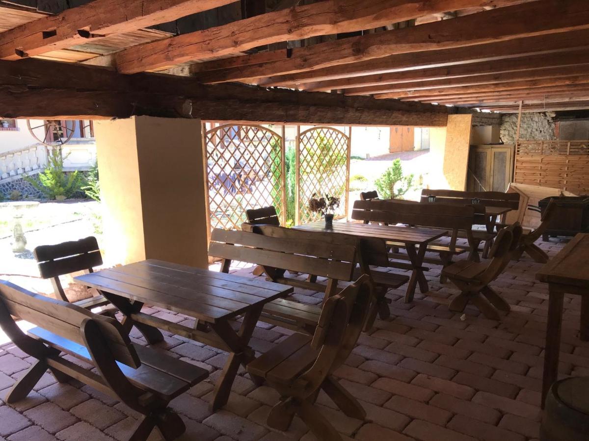 Zamecek Zdiky - Moderni Maly Apartman Bujanov Extérieur photo