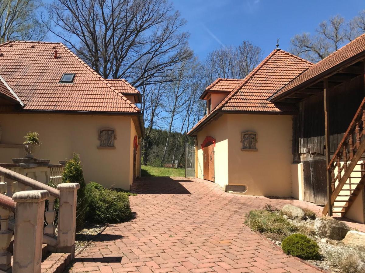 Zamecek Zdiky - Moderni Maly Apartman Bujanov Extérieur photo